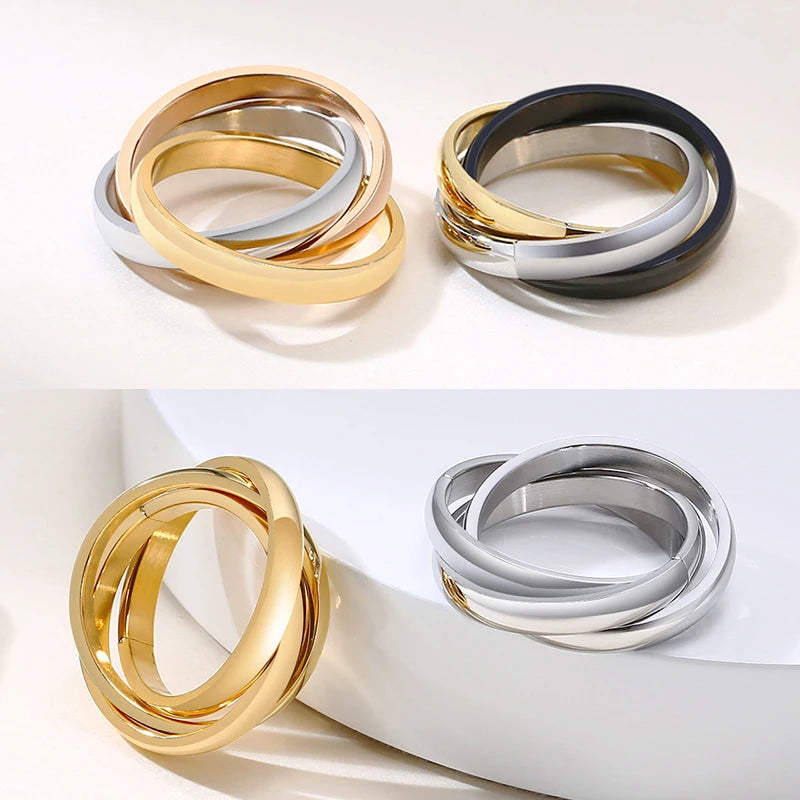 Bague Triple Entrelacée en Acier Inoxydable – Élégance Intemporelle