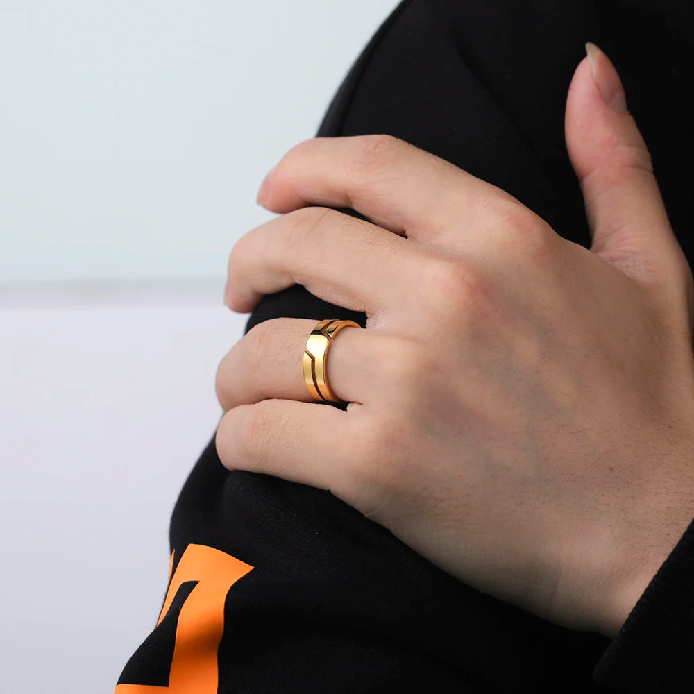 Bague Minimaliste en Acier Inoxydable – Élégance Intemporelle