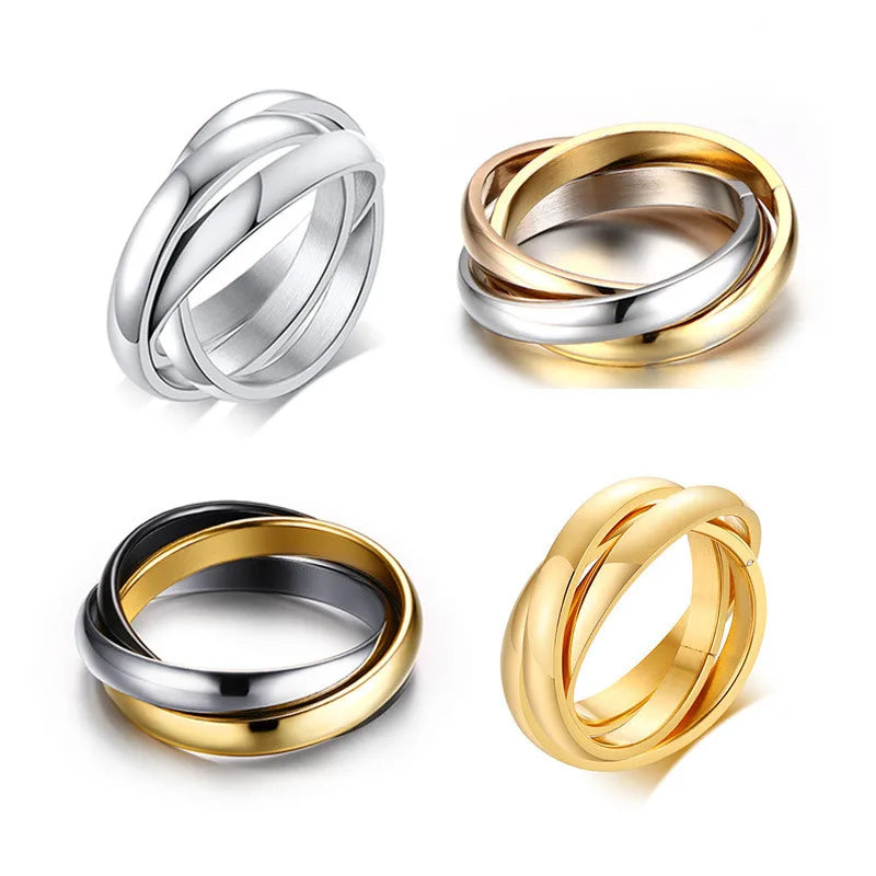 Bague Triple Entrelacée en Acier Inoxydable – Élégance Intemporelle